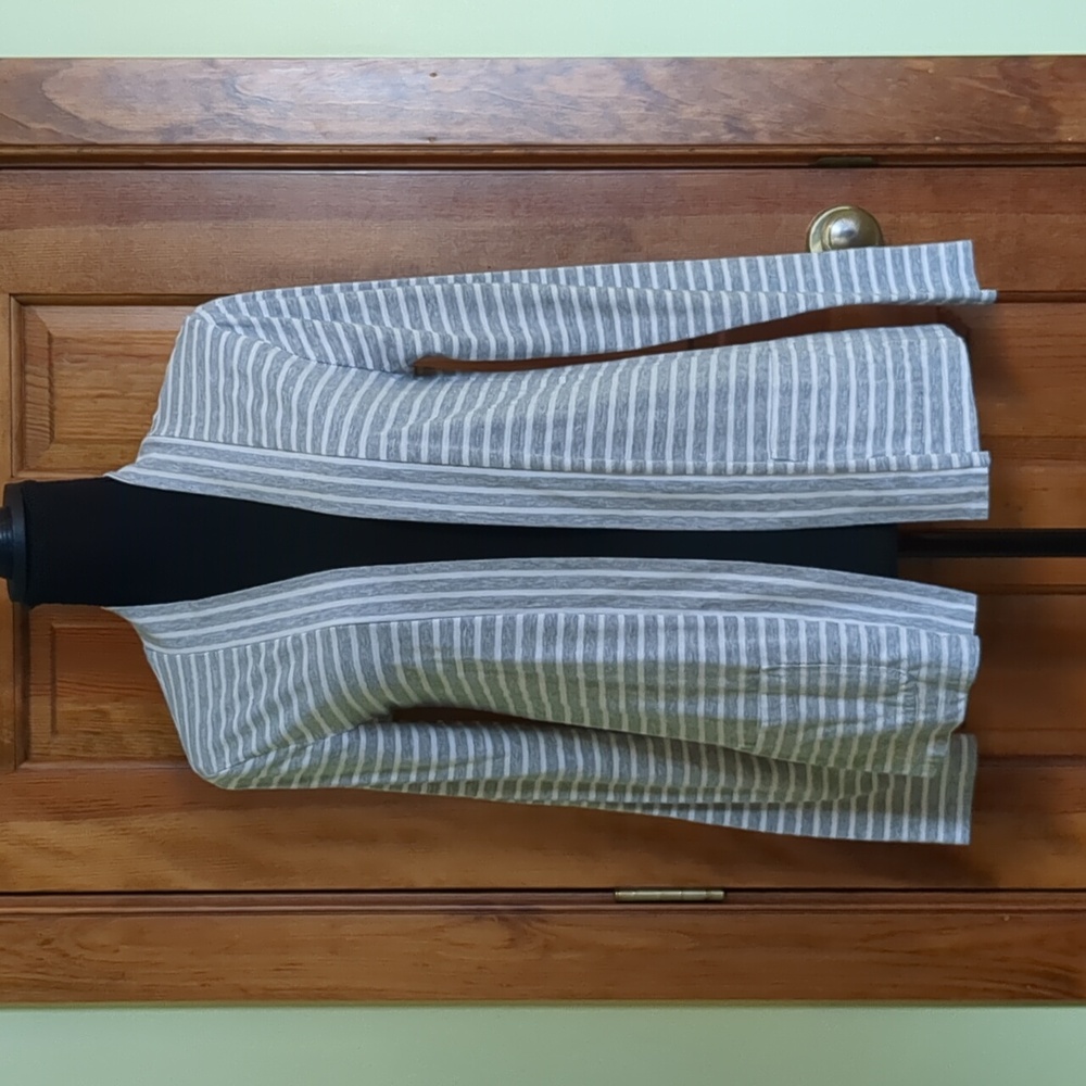 GAP Heather Gray and Cream Striped Open Cardigan